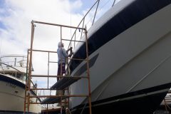 Boat Gelcoat and Fiberglass Repair 13